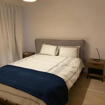 Sea Front Prime Location Two En Bedrooms לימסול